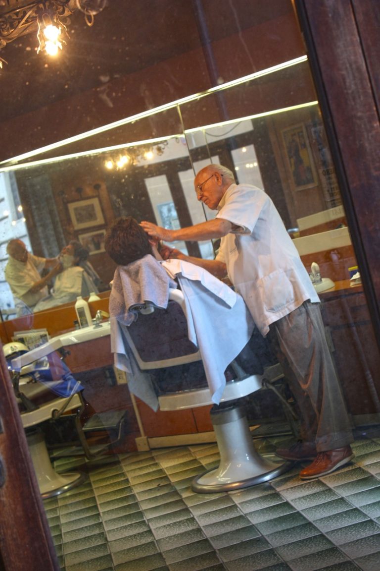Kompetentne usługi profesjonalnego salonu fryzjerskiego