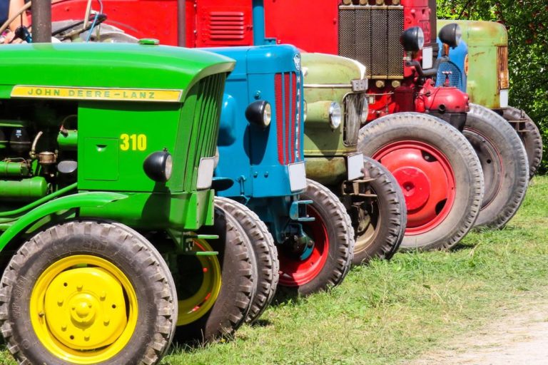 Jak zadbać o stan techniczny traktora i kombajnu?